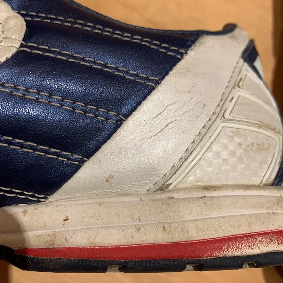 Indoor Umbro Women’s Soccer Shoes - size 7 - Picture 14 of 15